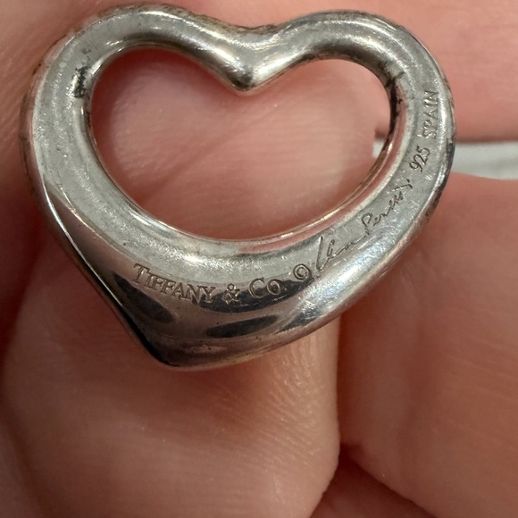 Tiffany & Co. Elsa Peretti Heart Charm - Picture 2 of 3